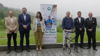 Presentación del IV Open de golf en el campo de Meaztegi.