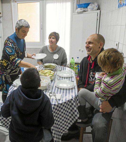 Bizilagunak proiektuko bazkarietako bat.