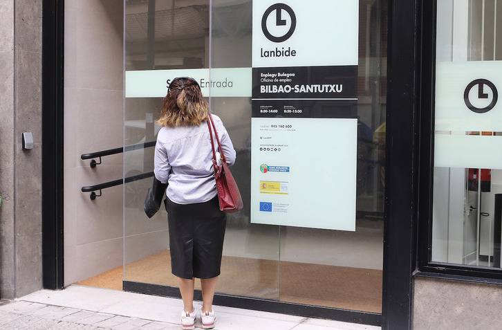 Oficina de Lanbide en Bilbo.