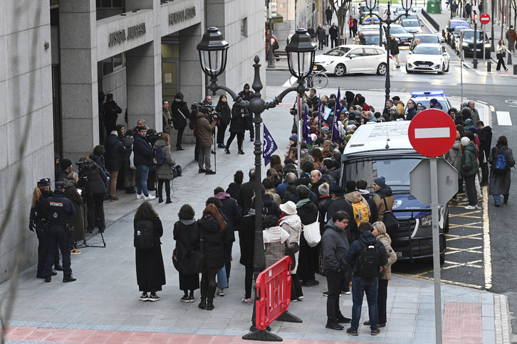 Mario Lopezen aurkako epaiketaren hasieran egindako mobilizazioa, Bilbon.