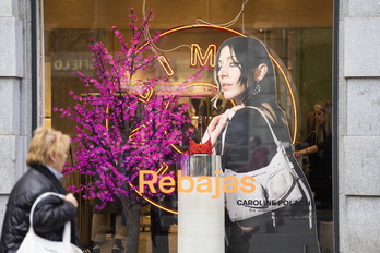 El comercio es el sector que registra más índice de crecimiento este trimestre.