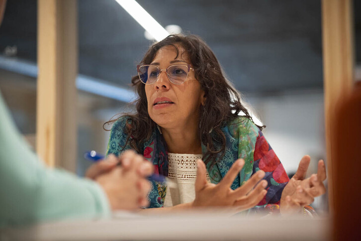 Lida Rosa Ortiz, exguerrillera de las FARC-EP, firmante de paz y exiliada, antes de participar en el segundo Seminario Internacional sobre Colombia, víctimas del Estado y paramilitarismo organizado por la Asociación Jorge Adolfo Freytter Romero.