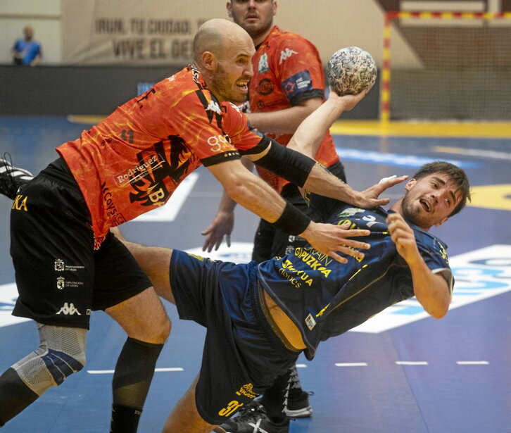 Gorka Nieto jugó un partidazo (8 de 8 en el tiro), pero no sirvió para ganar.