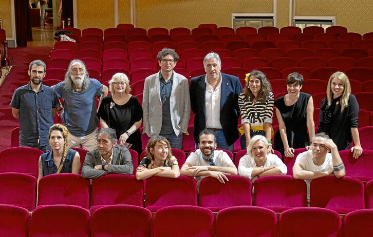 Presentación de la gala de los 28º Premios Max, que se celebrará el próximo lunes 16 en el Teatro Gayarre de Iruñea.