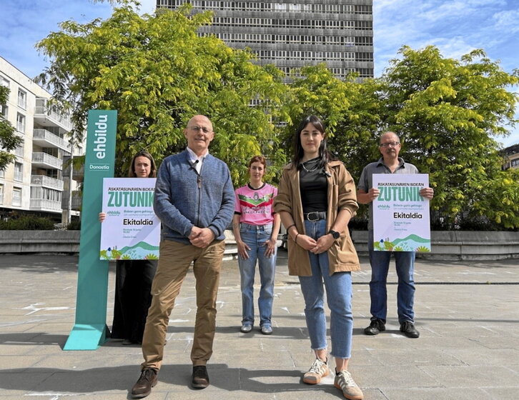 Ekitaldia Blas de Otero plazan egingo dute ostiralean.