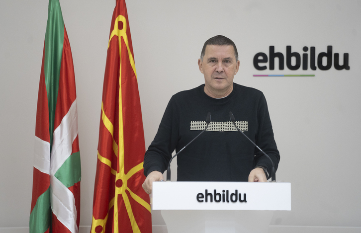 Arnaldo Otegi, artxiboko irudian.