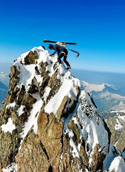 Irudian, joan den astelehenean Vedrinesekin Mont Blancen eginiko jardueran.