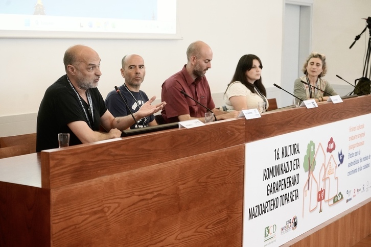 Intervención de Mansilla en la ponencia de este lunes en Bilbo.