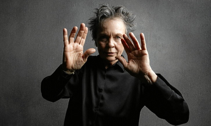 La artista multidisciplinar Laurie Anderson.