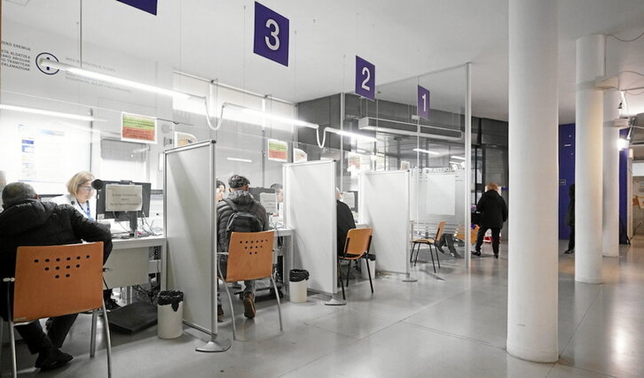 Interior del ambulatorio de San Martin, en Gasteiz.