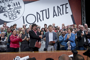 ‘Lortu arte’ akordioa sinatzeko egindako ekitaldia.