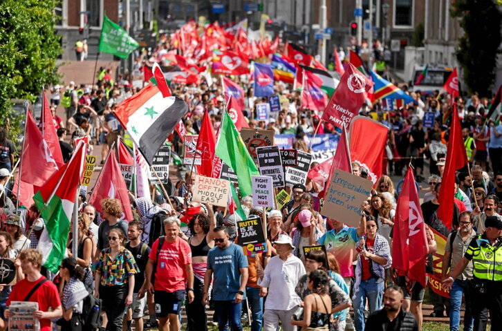 Manifestación contra la OTAN el domingo en La Haya.