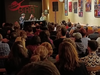 Bira Kulturgunean antolaturiko ekitaldi bat.