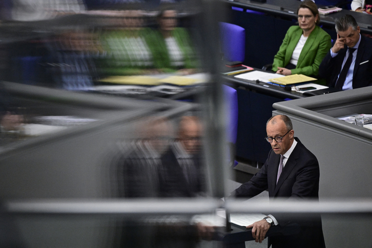 El canciller alemán, Friedrich Merz, durante su intervención ante el Bundestag.