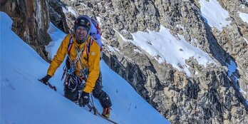Iker Pou en plena ascensión al Nevado Churup.