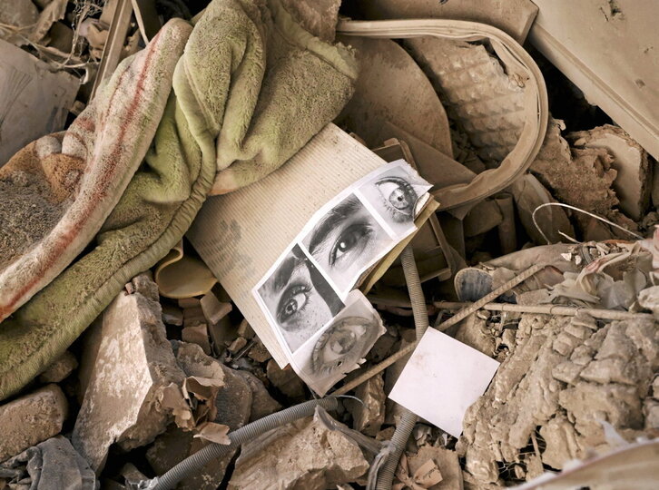 Escombros tras un ataque israelí a Irán.