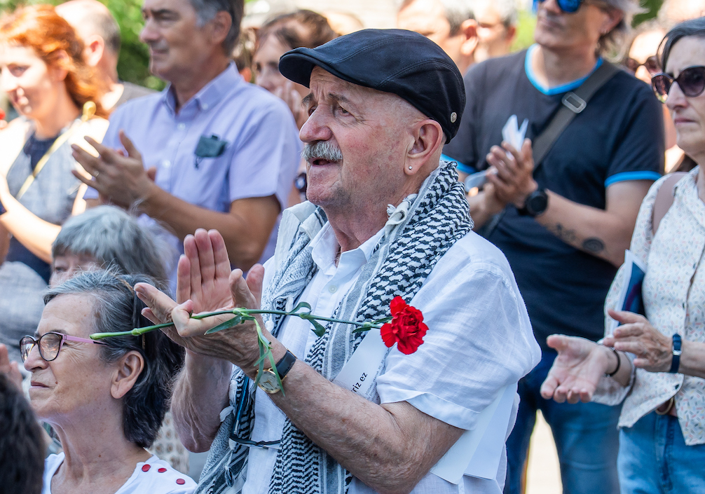 Alex Elosegi, Rosi artatu zuen nefrologoa. (Andoni CANELLADA/FOKU)