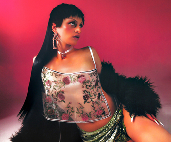 Eusko Princessek bigarren albuma kaleratu berri du ‘Totosaki’ eta hasi da batean eta bestean aurkeztuz.