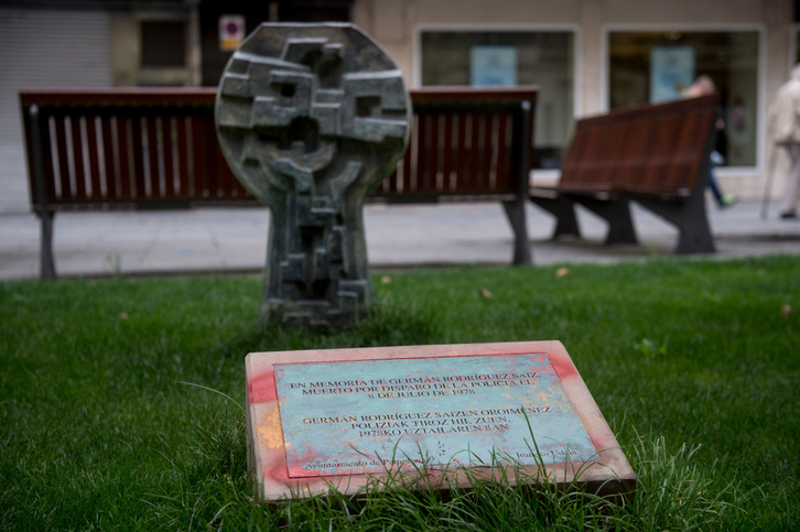 German Rodriguezen omenezko hilarria