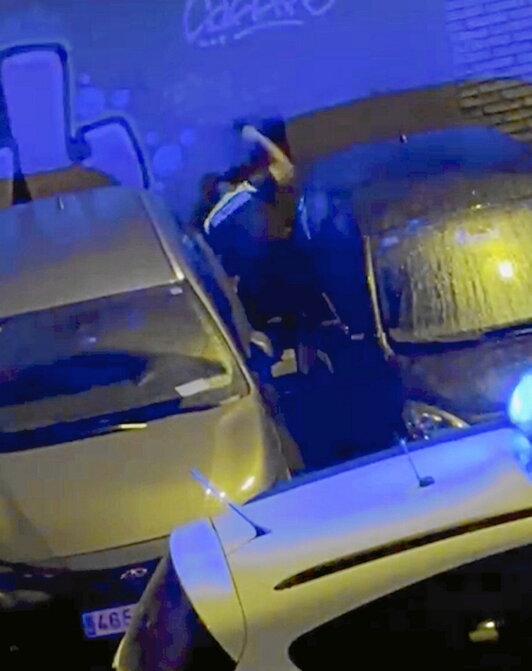 Captura del vídeo de la detención.