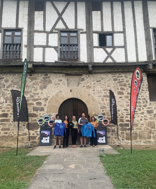 Beasaingo Igartza Jauregian egin dute Ehunmilak probaren aurkezpena.