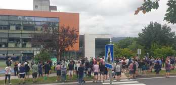 Concentración de los trabajadores de Ingeteam, este jueves en el Parque Tecnológico de Zamudio.