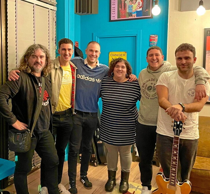 Brigade Loco eta Zea Mays.