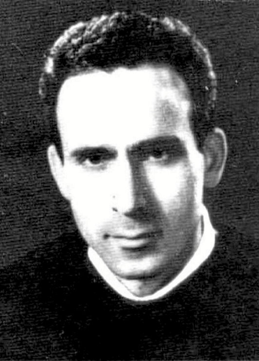 Joxe Azurmendi, gaztetako irudi batean.