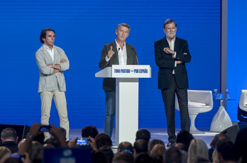Aznar, Feijóo y Rajoy, en la primera sesión de este Congreso del PP.