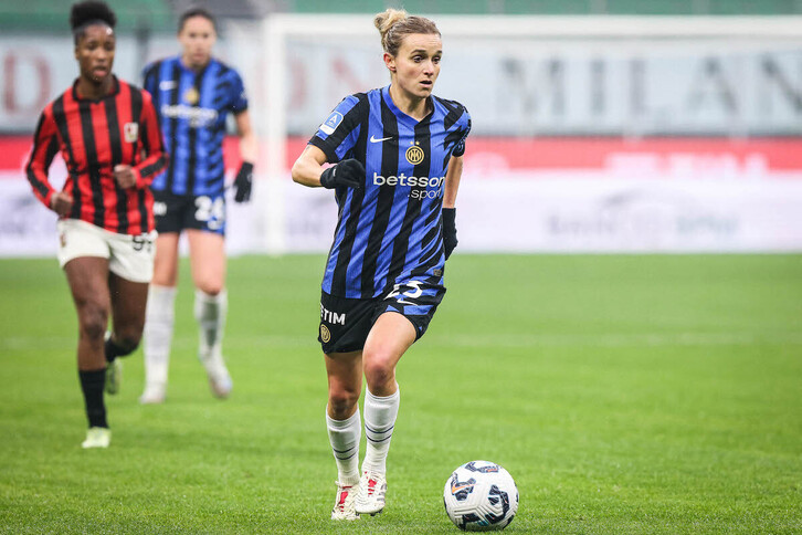 Lina Magullek gogor borrokatu behar izan du depresioaren aurka.