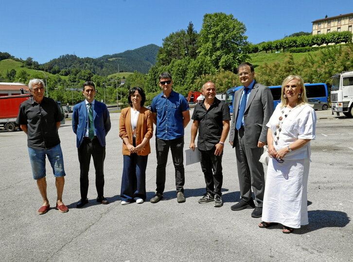 Tolosaldeko ospitale publikoa eraikiko den tokian atzo egindako agerraldia.
