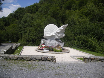 Fabio Casartelliren omenezko monumentua Col de Portet d'Aspeten.