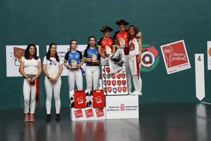 Barrokal–Mujika, txapelekin, podiumeko goiko postuan.