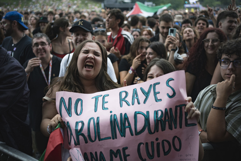 Mezu hau irakurri dezatela Carolina Durante taldekoek. Mezu hau irakurri dezatela Carolina Durante taldekoek.