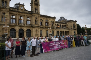 Concentración en Donostia contra las agresiones sexuales.
