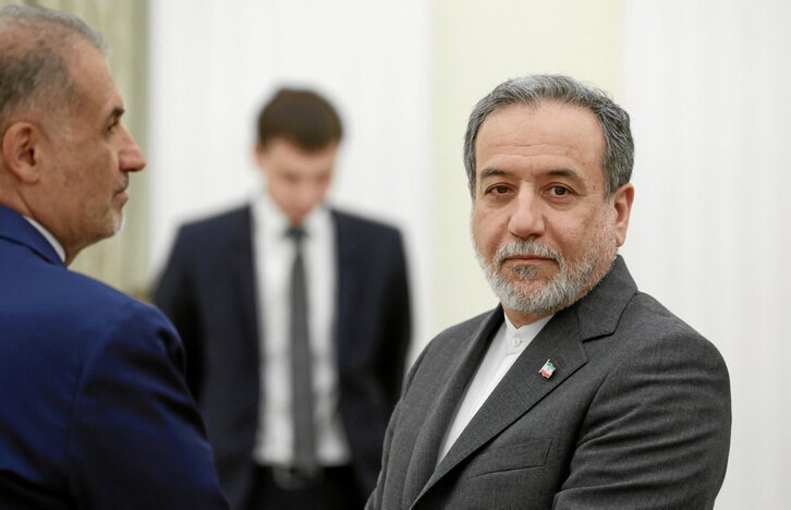 Abbas Araghtxi, Irango Atzerri ministroa, artxiboko irudi batean.