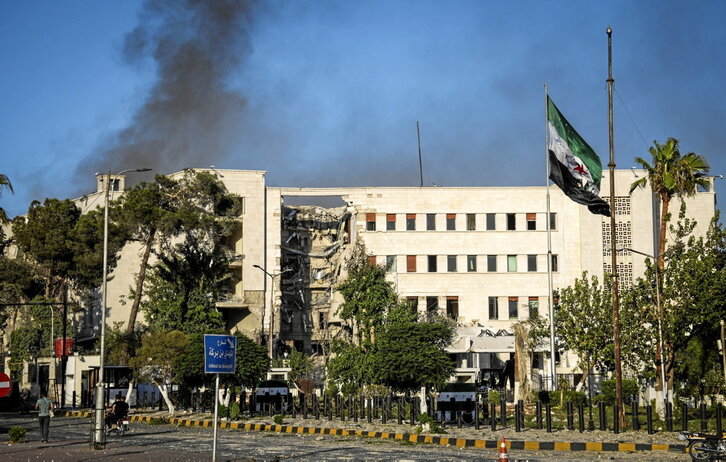 Cuartel general del Ejército sirio, alcanzado por un ataque israelí en Damasco.