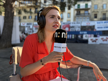 Oihane Larretxeak Donostiako kai inguruan uda nola bizi izan duen kontatu digu.