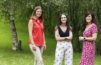 Nerea Jauregizar, Leire Urien eta Teresa Morera ikertzaileak.