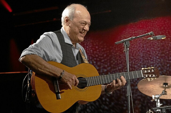 Goian, Toquinhoren kontzertua. Azpian, Dora Morelenbaumena.