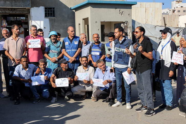 Periodistas protestan por el hambre en el distrito Rimal de Ciudad de Gaza el pasado 19 de julio.