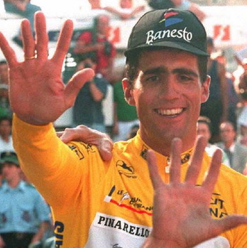 Indurain, cuando ganó su quinto Tour, el 23 de julio de 1995 en París.