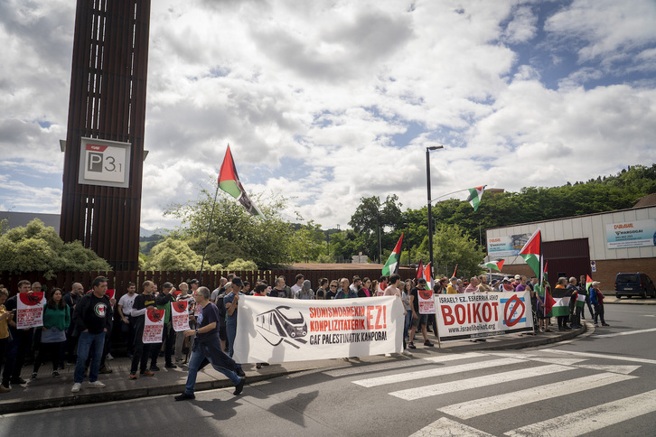Protesta por la participación de CAF en el tranvía de Jerusalén.