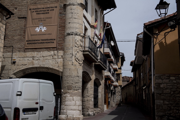 El presidente de la Diputación de Burgos, Borja Suárez (segundo izda), junto a los vicepresidentes, Ramiro Ibáñez, Inma Sierra y José Antonio de los Mozos.