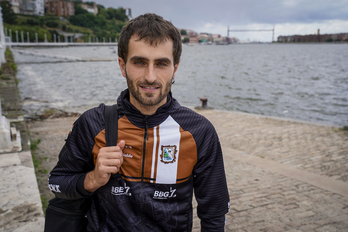 Urdax Antepara, Zierbenako arraunlaria.