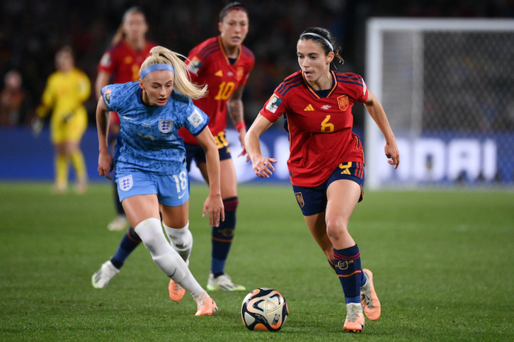 Kelly y Aitana en la final del Mundial de 2023 entre Inglaterra y España.