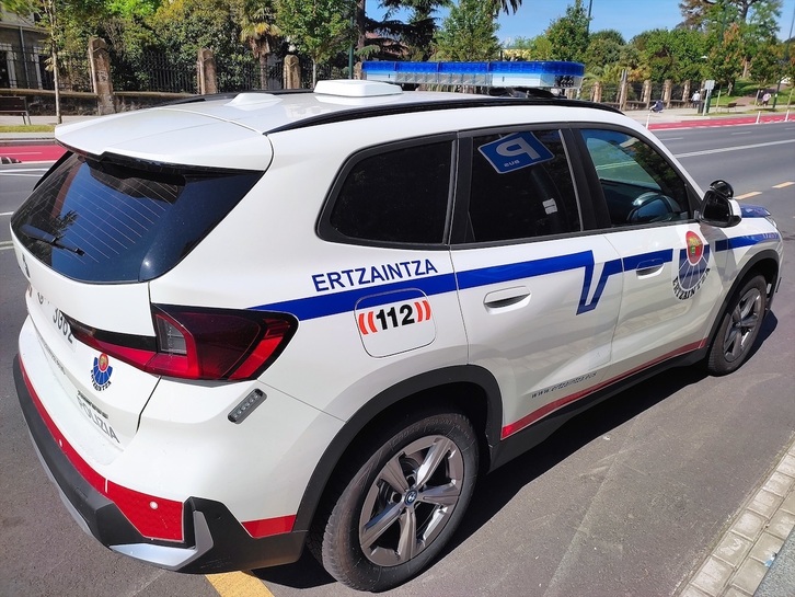 Coche patrulla de la Ertzaintza, en una imagen de archivo.