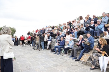 Uribarri Ganboan urpean geratutako herriei egindako omenaldia.