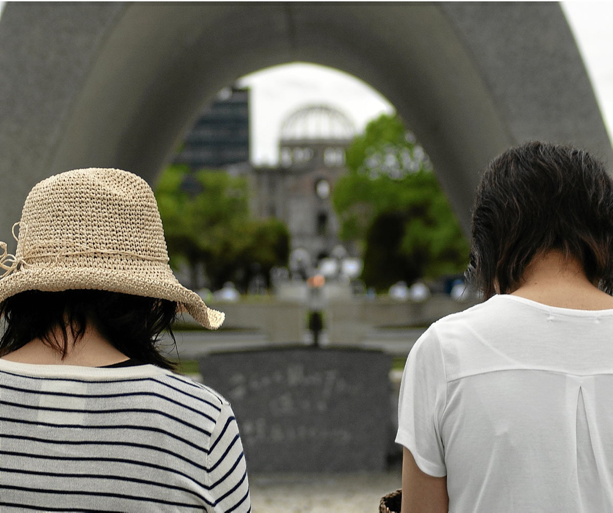 Las ceremonias que tienen lugar en ambas ciudades dan visibilidad a la demanda de que las grandes potencias erradiquen los arsenales atómicos. Toñi Guerrero