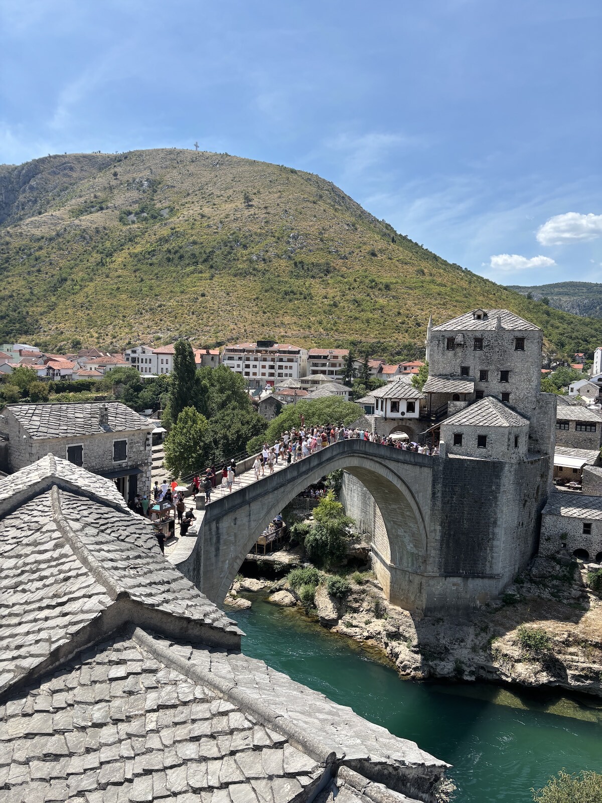 El puente de Mostar, símbolo de la ciudad y que fue destruido durante la guerra civil. (X.V.)